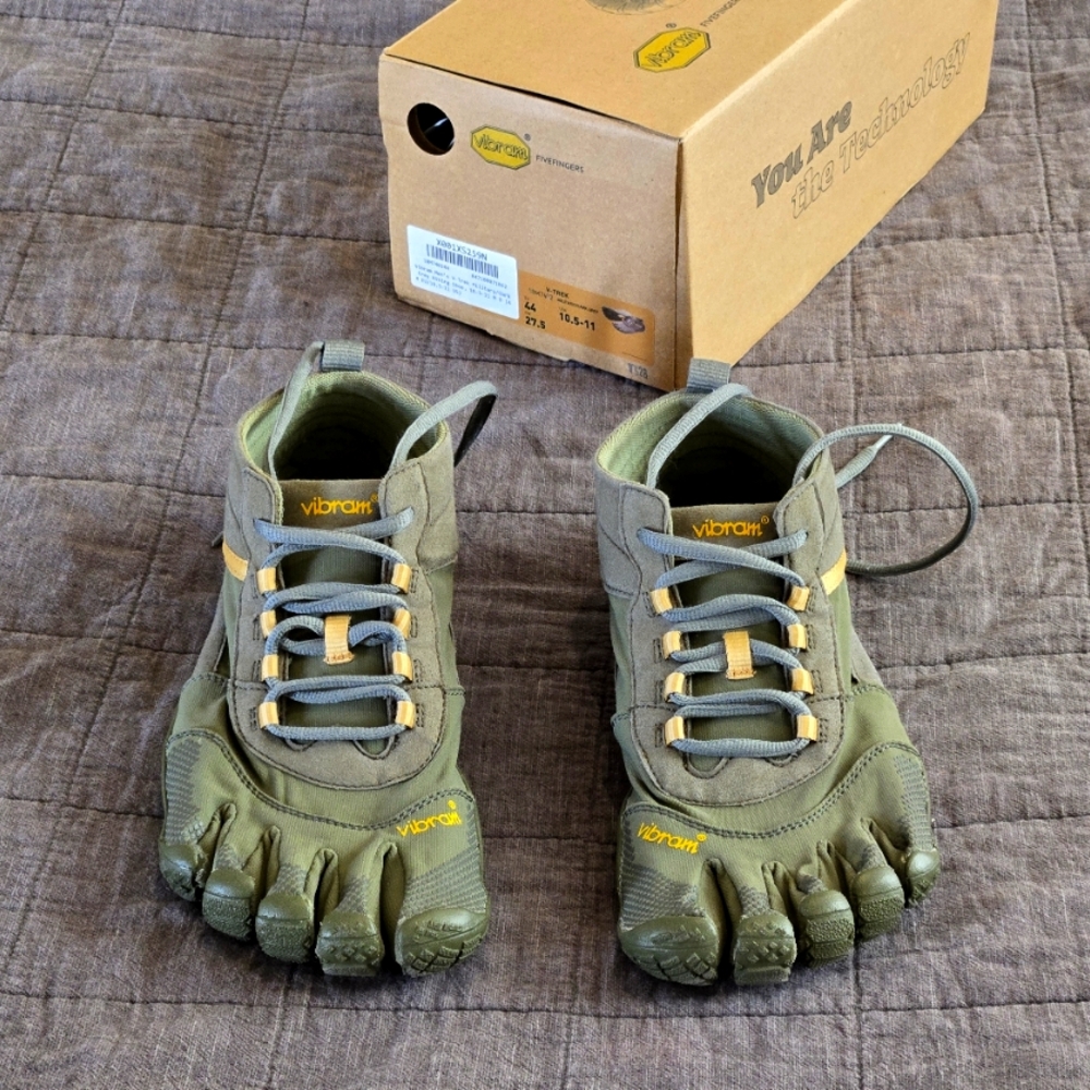 Vibram FiveFingers V-Trek 44
